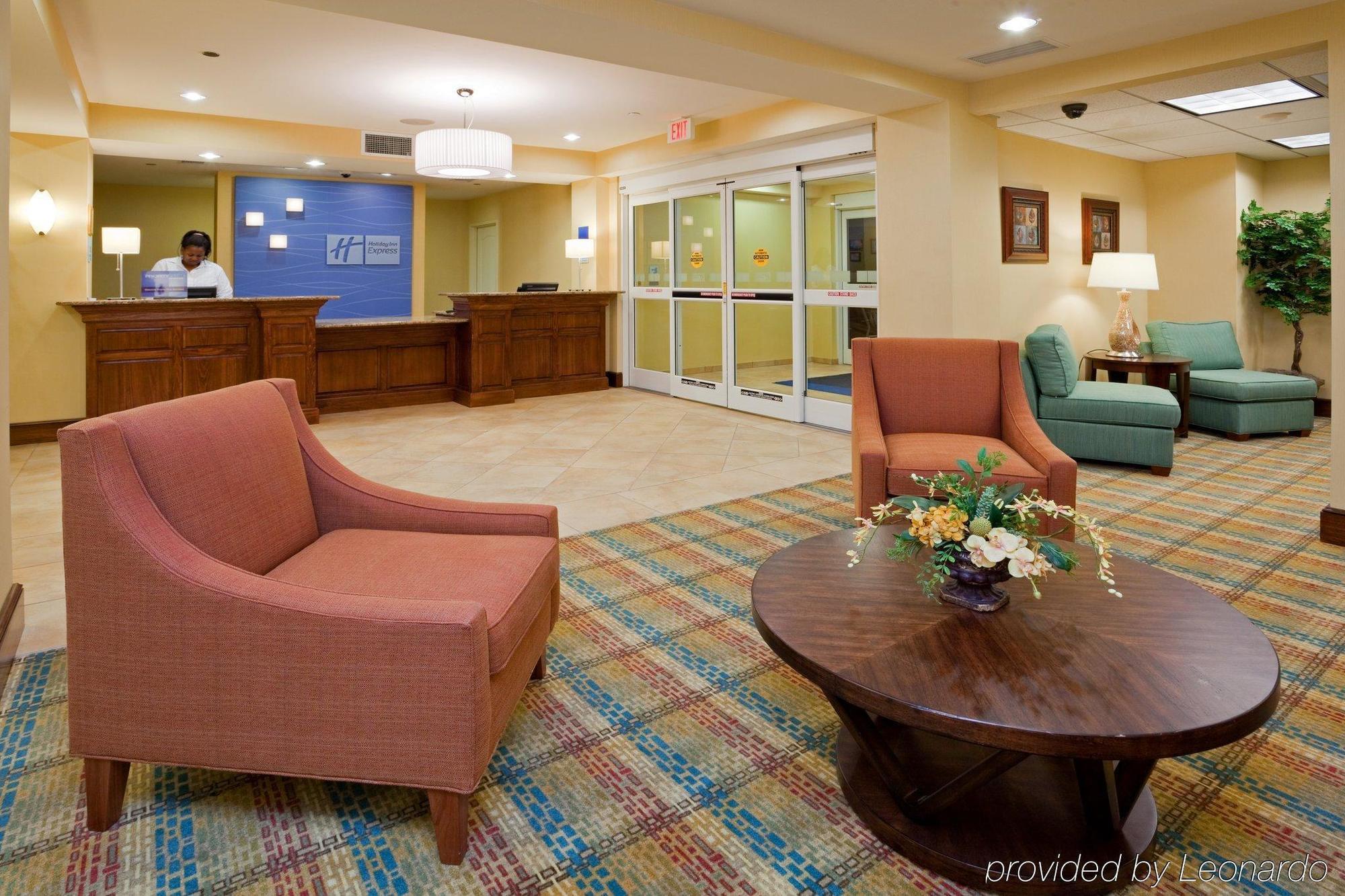 Holiday Inn Express Hotel & Suites Greensboro - Airport Area By Ihg Exterior foto